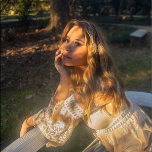 Meet your Posher, Liz